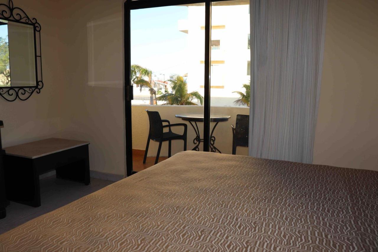 Hotel Arenas Del Mar Resort Tampico Quarto foto